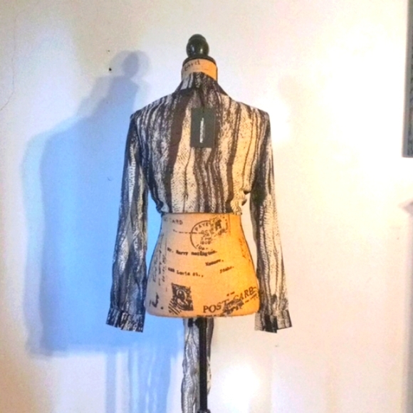 COPY - Wrap Top Tie Top - Picture 3 of 5